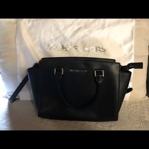Michael Kors black leather SELMA satchel purse.